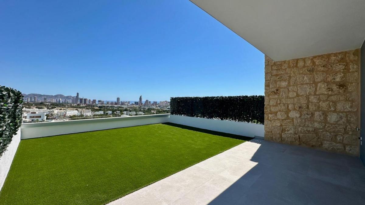 Sale of apartment in Piso en Calle de Nicaragua, 4, Balcón de Finestrat-Terra Marina, Finestrat, Finestrat
photo 2