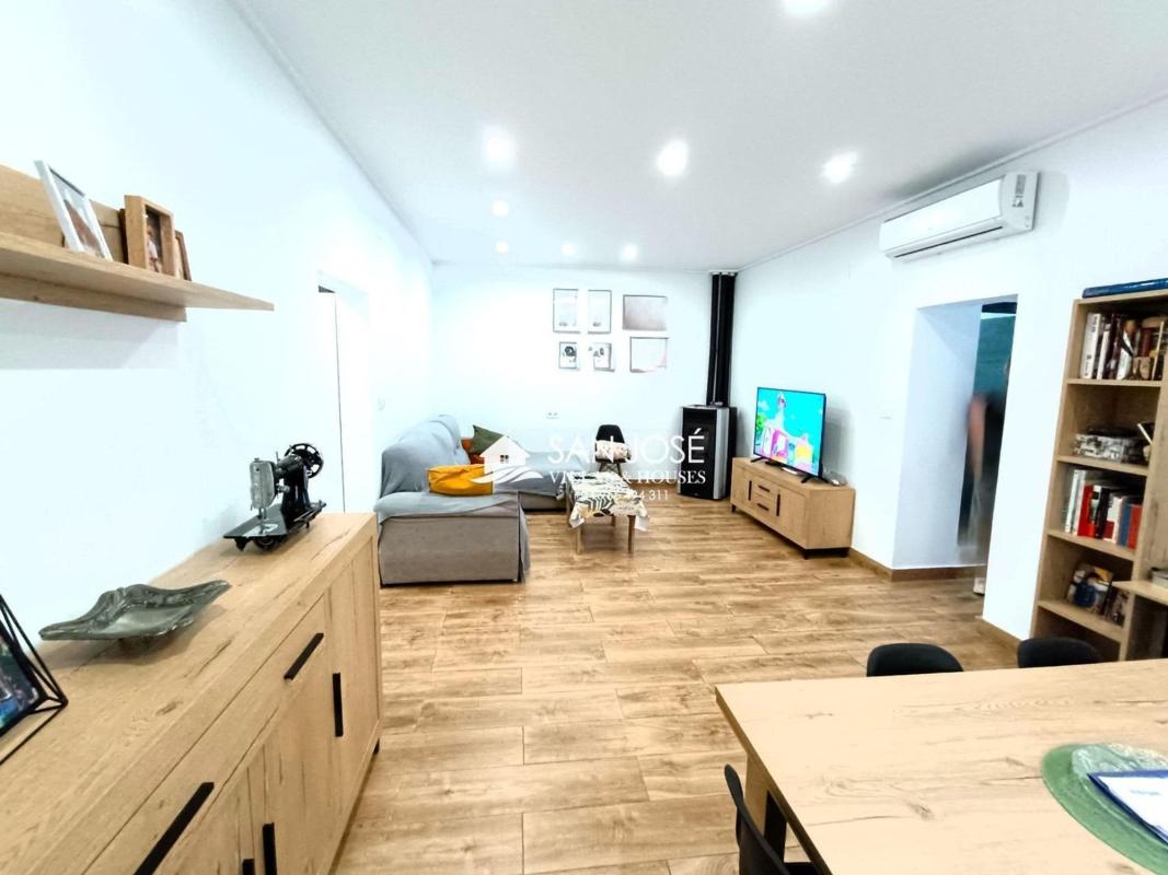 Недвижимость на продажу и в аренду в Испании photo 1