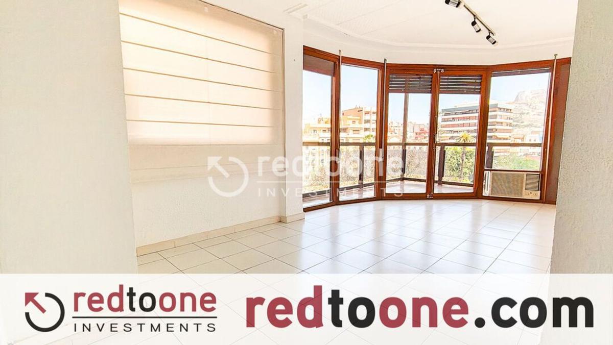 Venta de piso en Piso en Ensanche-Diputación, Alicante / Alacant, Alicante / Alacant
 photo 2