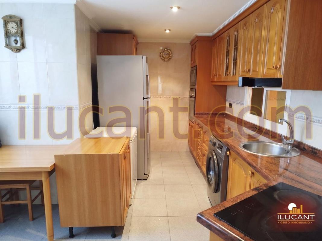 Venta de piso en Piso en Campoamor, Alicante / Alacant, Alicante / Alacant
photo 3