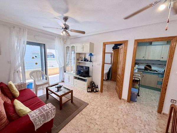 Продажа квартиры на Piso en Calle la Loma, 13, Avenida Habaneras - Curva de Palangre, Torrevieja, Торревьеха
thumbnail 2