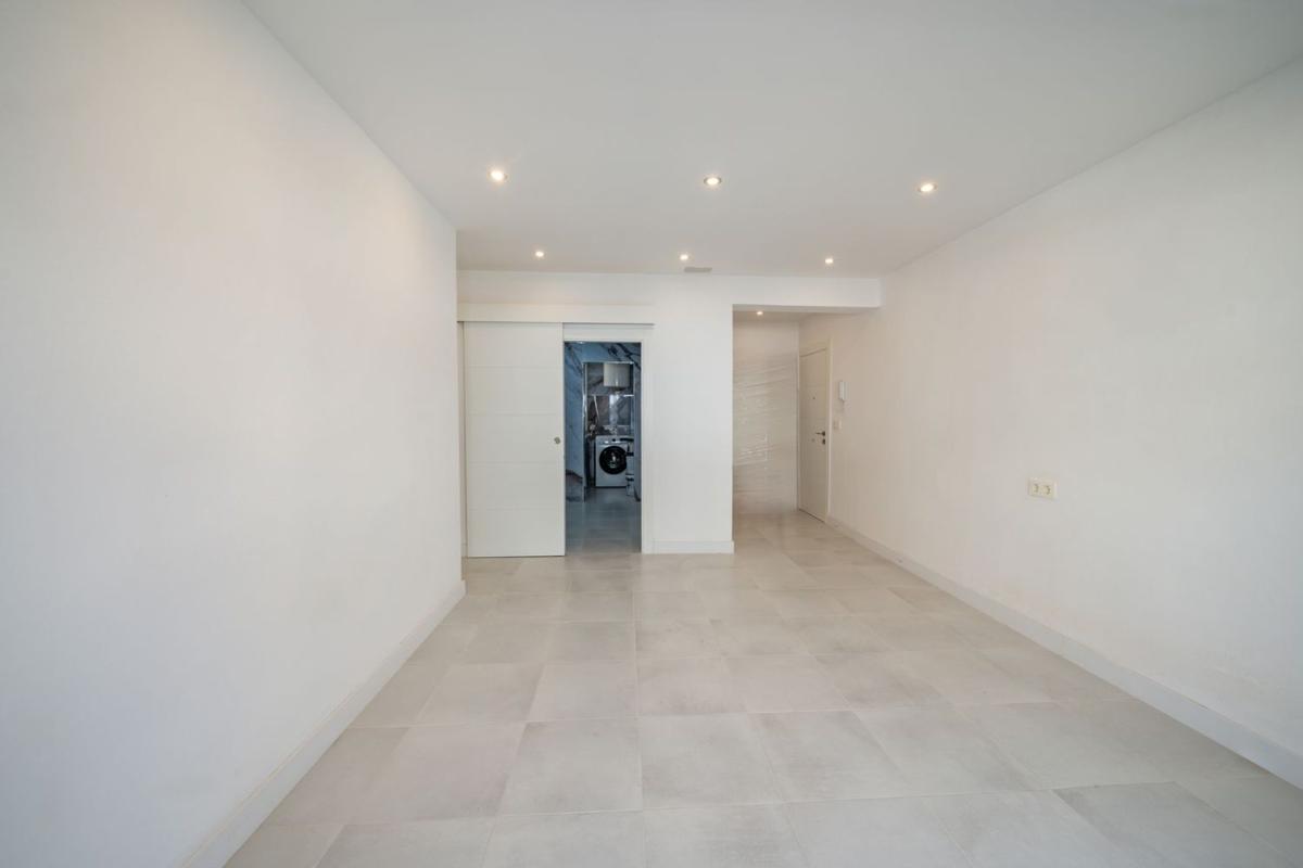 Продажа квартиры на Piso en Calle Moriones, Las Piscinas Naturales, Torrevieja, Торревьеха
photo 3