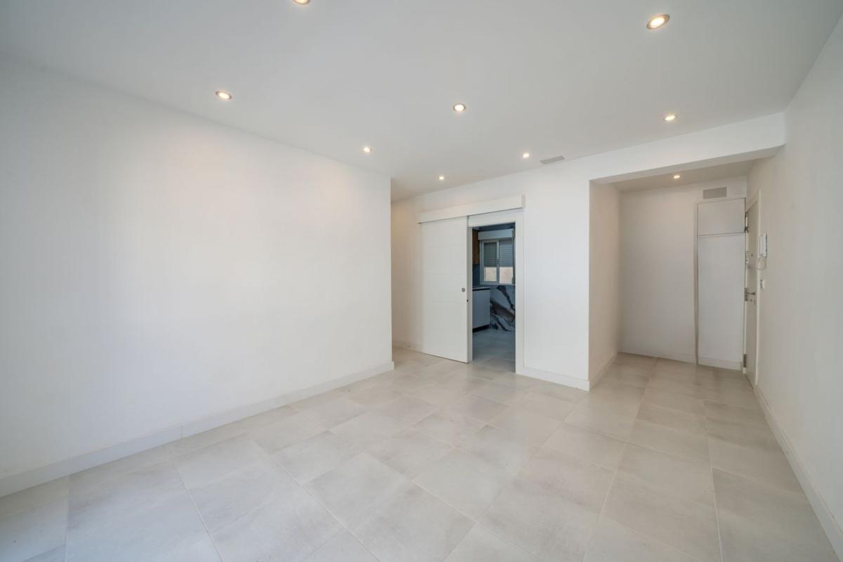 Продажа квартиры на Piso en Calle Moriones, Las Piscinas Naturales, Torrevieja, Торревьеха
photo 4