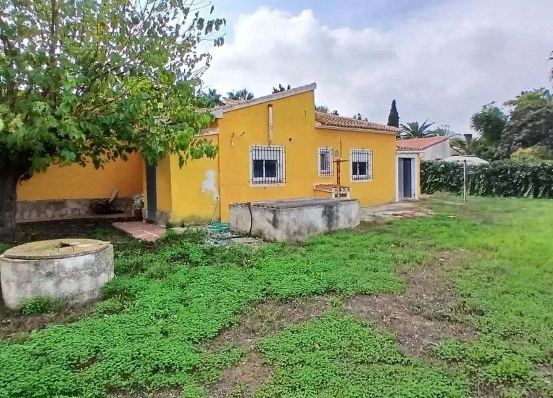 Properties for sale and rent in Spain photo 4