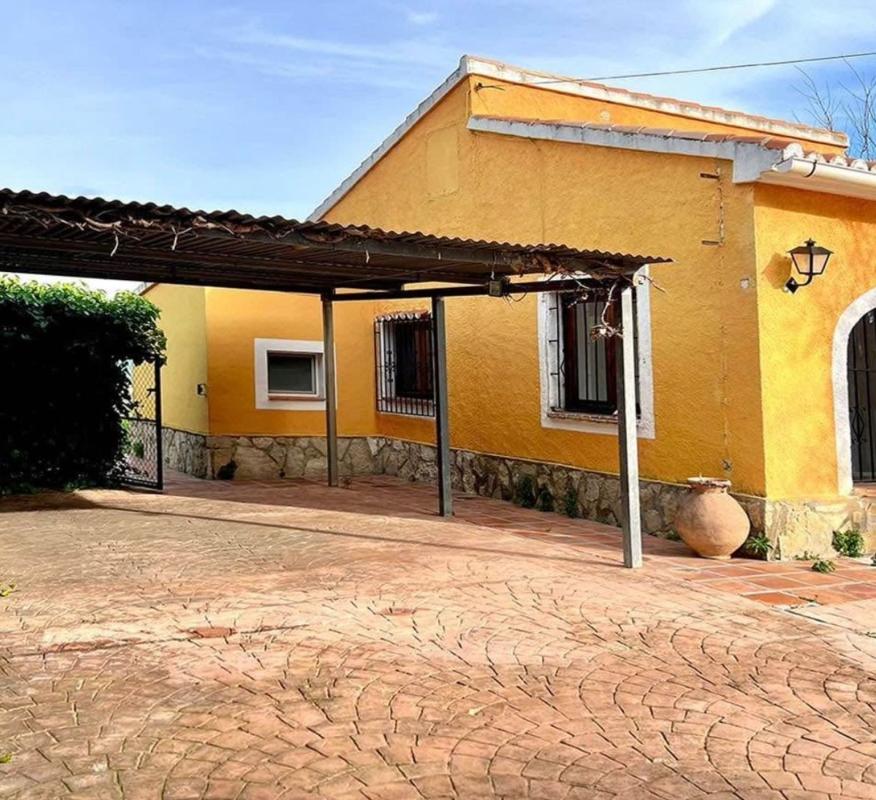 Properties for sale and rent in Spain photo 5