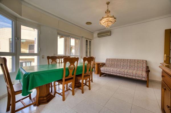 Продажа квартиры на Piso en Calle San Miguel de Salinas, 28, El Acequión, Torrevieja, Торревьеха
thumbnail 2