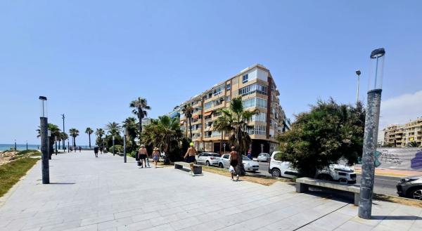 Продажа квартиры на Piso en Avenida de la Purisima, 61, Playa del Cura, Torrevieja, Торревьеха
thumbnail 1