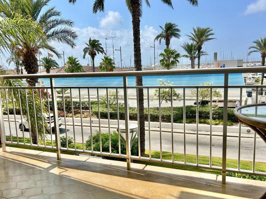 Продажа квартиры на Piso en Calle Clemente Gosálvez, 2, Centro - Muelle Pesquero, Torrevieja, Торревьеха
photo 1