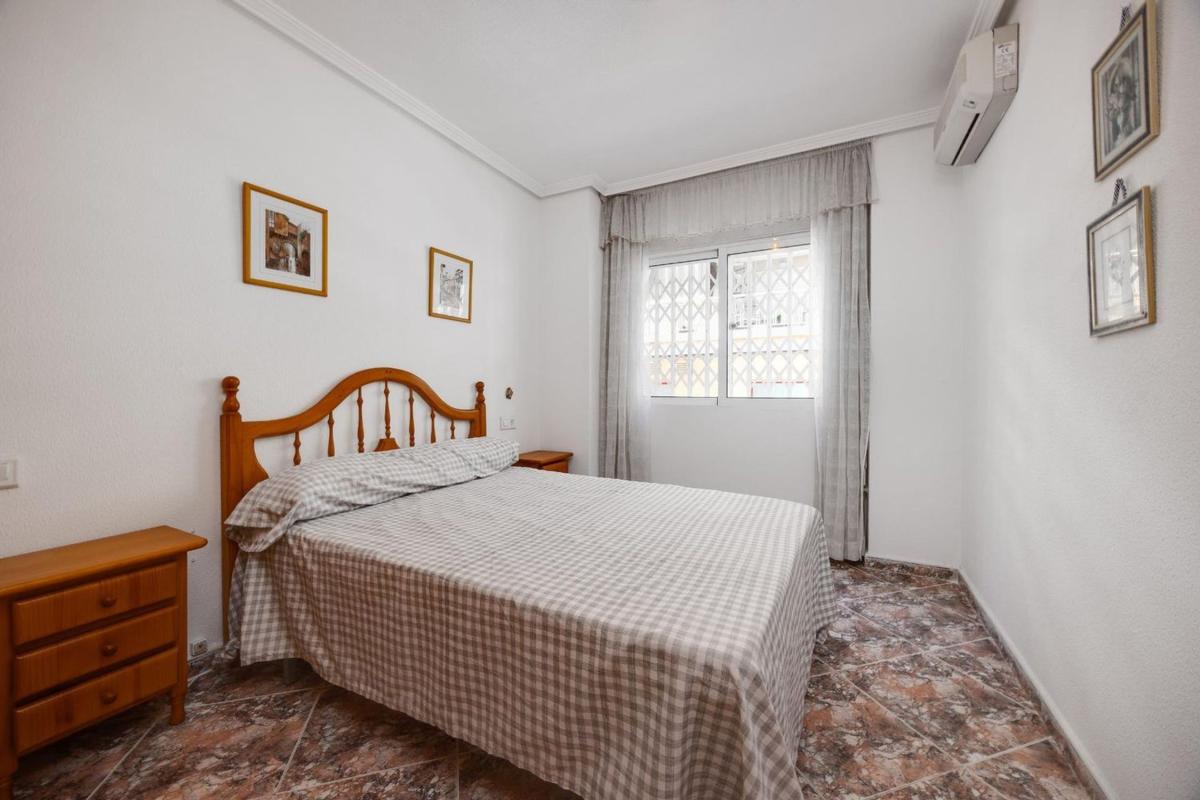 Продажа квартиры на Piso en Playa del Cura, Torrevieja, Торревьеха
photo 3