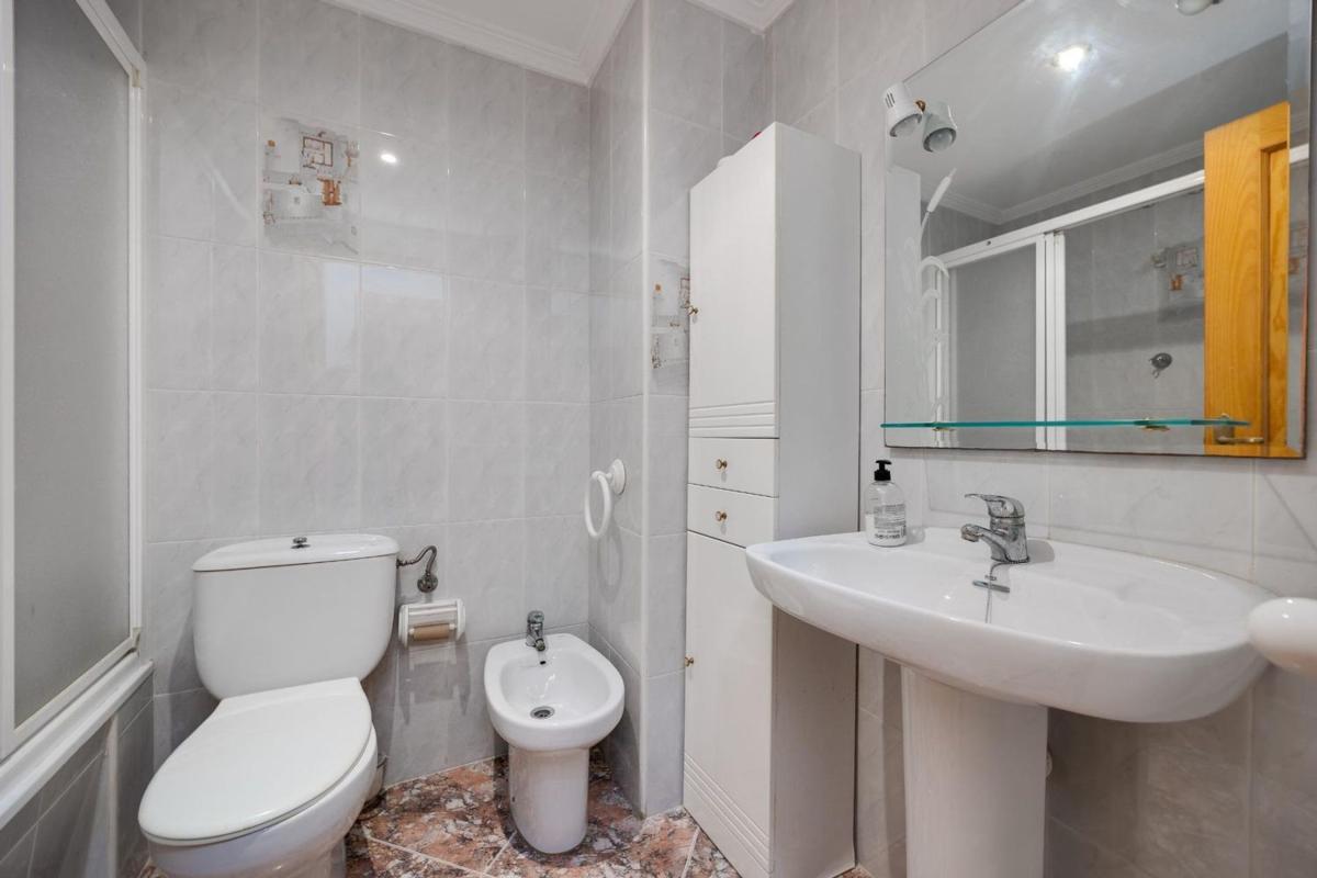 Продажа квартиры на Piso en Playa del Cura, Torrevieja, Торревьеха
photo 5