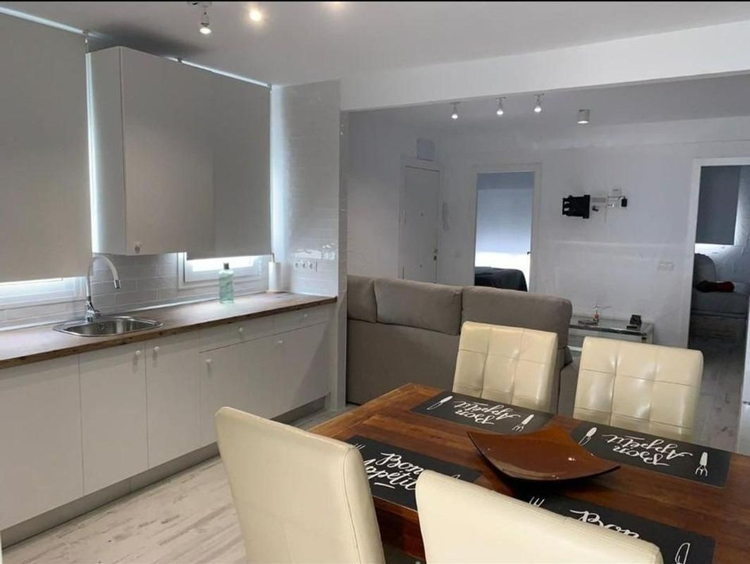 Продажа квартиры на Piso en Centro Urbano, La Villajoyosa / Vila Joiosa, Ла Виллахойоса / Вила Хойоса
photo 1