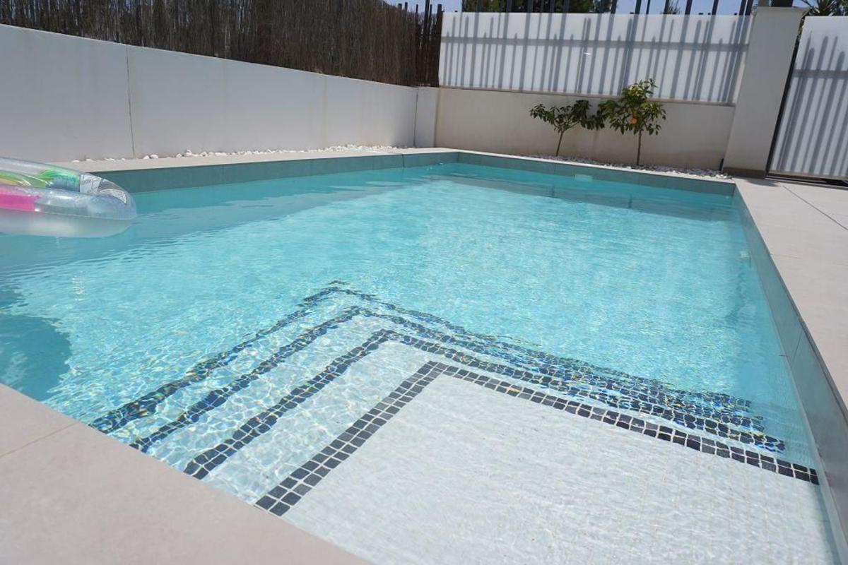 Sale of independent chalet in Casa o chalet en Calle Fausto, Villamartín, Orihuela, Orihuela
 photo 3