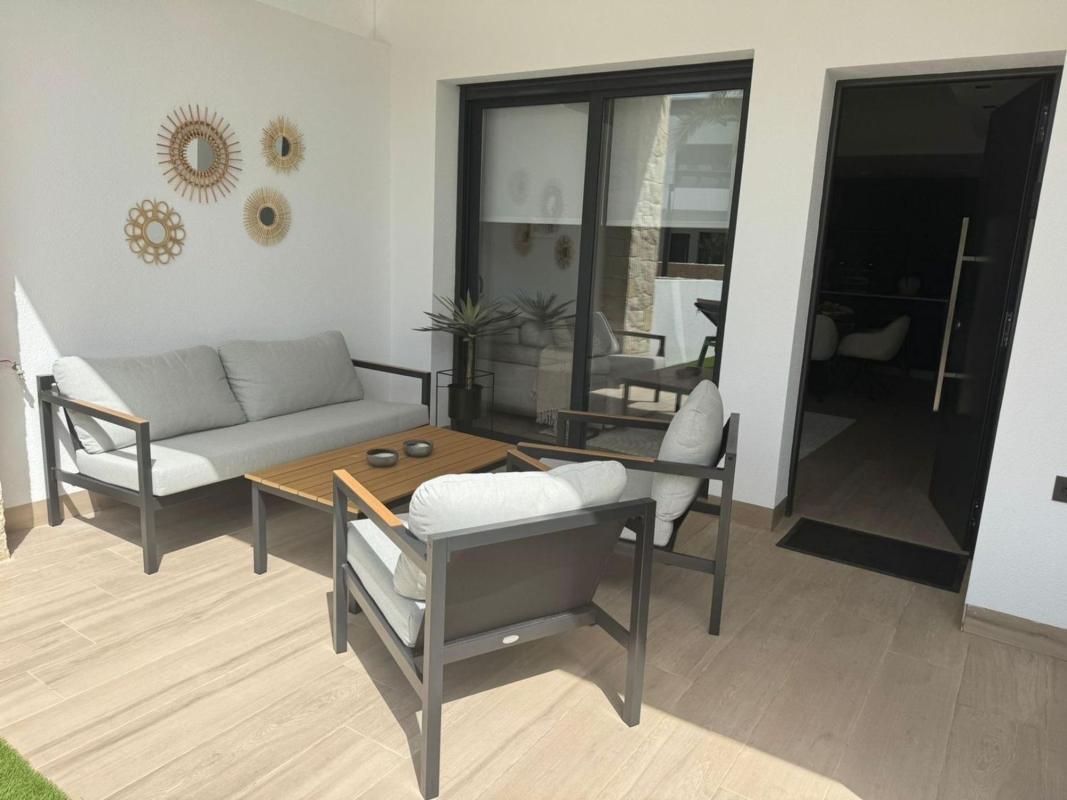 Properties for sale and rent in Spain photo 3