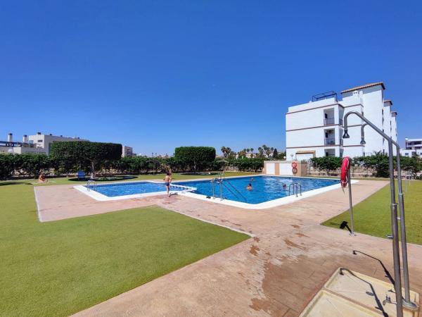 Продажа квартиры на Piso en Calle J.H.Alhamed, La Ciñuelica - Villa Rosa, Orihuela, Ориуэла
thumbnail 1