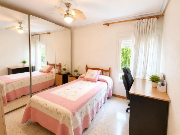 Продажа квартиры на Piso en Calle Salvador Allende, Juan XXIII, Alicante / Alacant, Аликанте / Алакант
photo 1