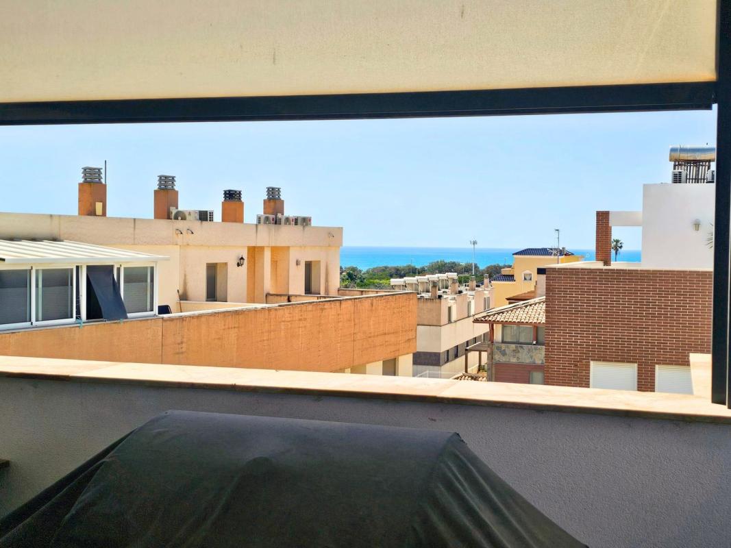 Duplex sale in Dúplex en Calle Callosa, Urbanizaciones, Guardamar del Segura, Guardamar del Segura photo 3