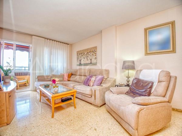 Продажа квартиры на Piso en Calle Cronista Vicente Martínez, Juan XXIII, Alicante / Alacant, Аликанте / Алакант
thumbnail 1