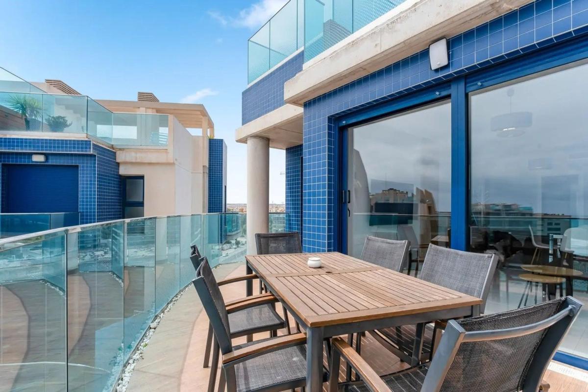 Продажа пентхауса на  Ático en Punta Prima, Torrevieja, Торревьеха photo 4
