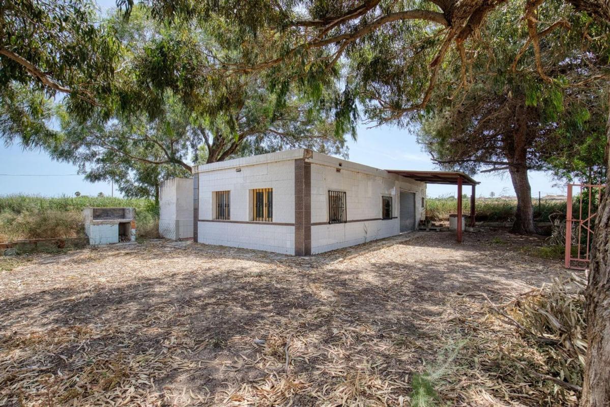Properties for sale and rent in Spain photo 1