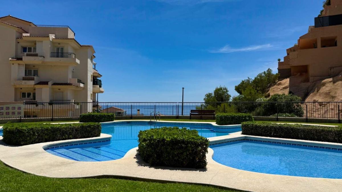 Продажа квартиры на Piso en Calle Pagell Mascarat, Zona de Mascarat, Altea, Алтея
photo 1