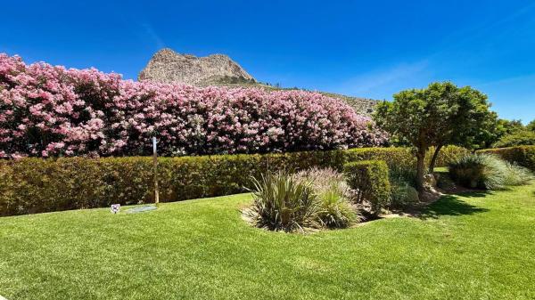 Продажа квартиры на Piso en Calle Pagell Mascarat, Zona de Mascarat, Altea, Алтея
 photo 4