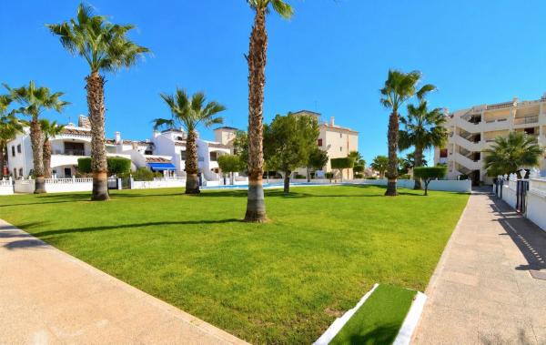 Продажа квартиры на Piso en Playa Flamenca, Orihuela, Ориуэла
thumbnail 1