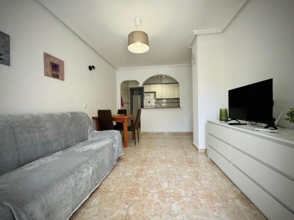 Продажа квартиры на Piso en Avenida Habaneras - Curva de Palangre, Torrevieja, Торревьеха
 photo 2