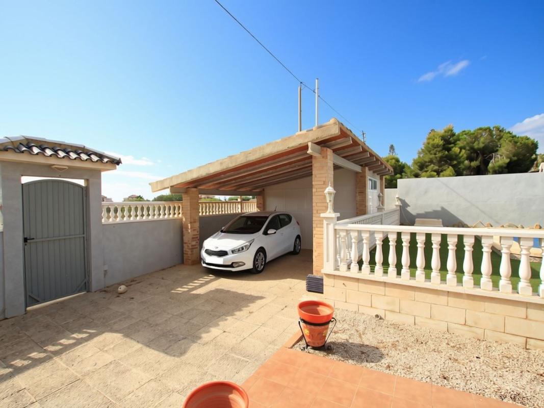 Properties for sale and rent in Spain photo 5