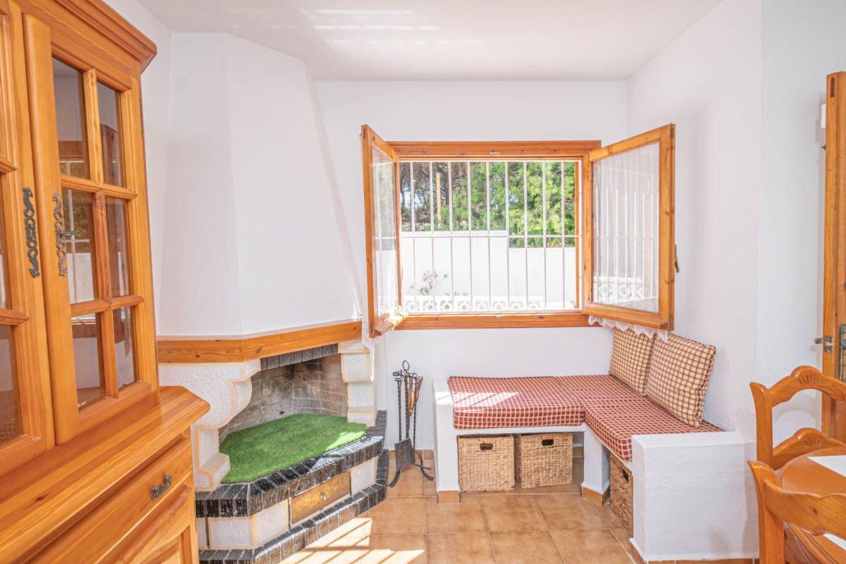 Properties for sale and rent in Spain photo 5