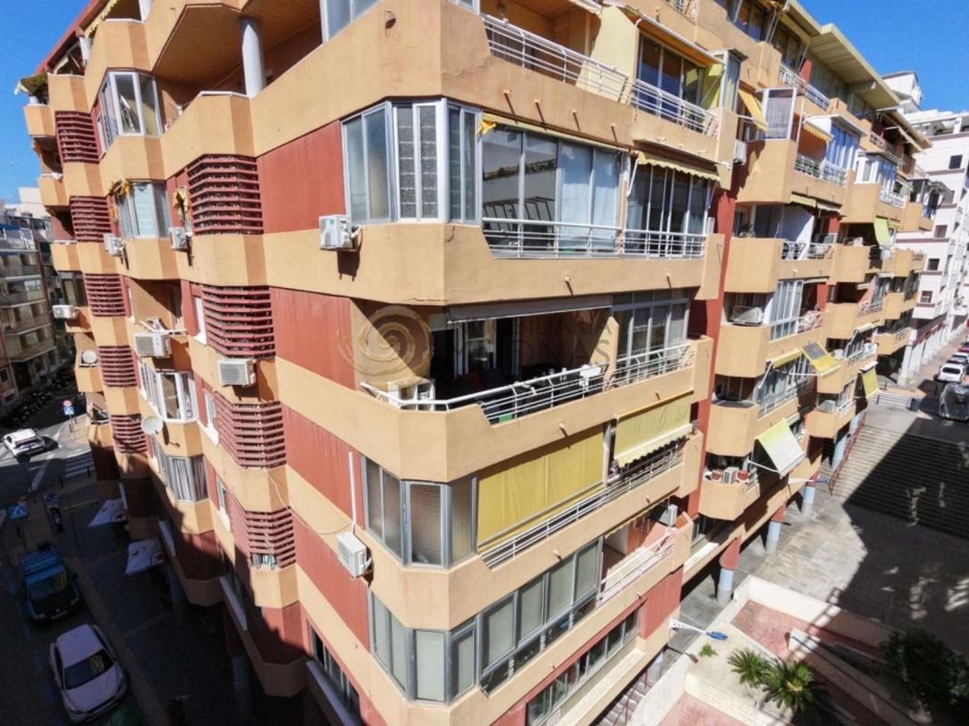 Sprzedaż mieszkania w Piso en Calle del Marqués de Comillas, Centro Urbano, Benidorm, Benidorm
photo 2