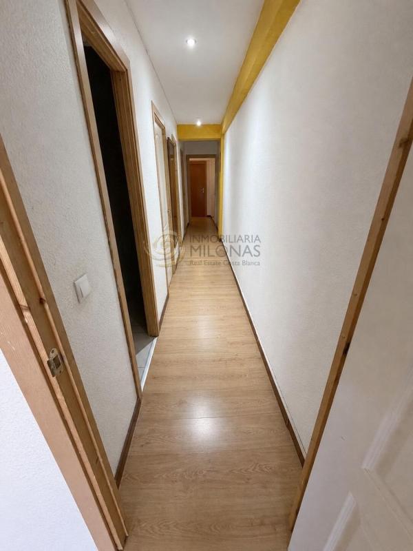 Sprzedaż mieszkania w Piso en Calle del Marqués de Comillas, Centro Urbano, Benidorm, Benidorm
photo 4