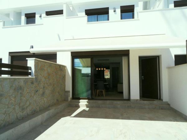Chalet adosado en Zona Pueblo, Pilar de la Horadada photo 1