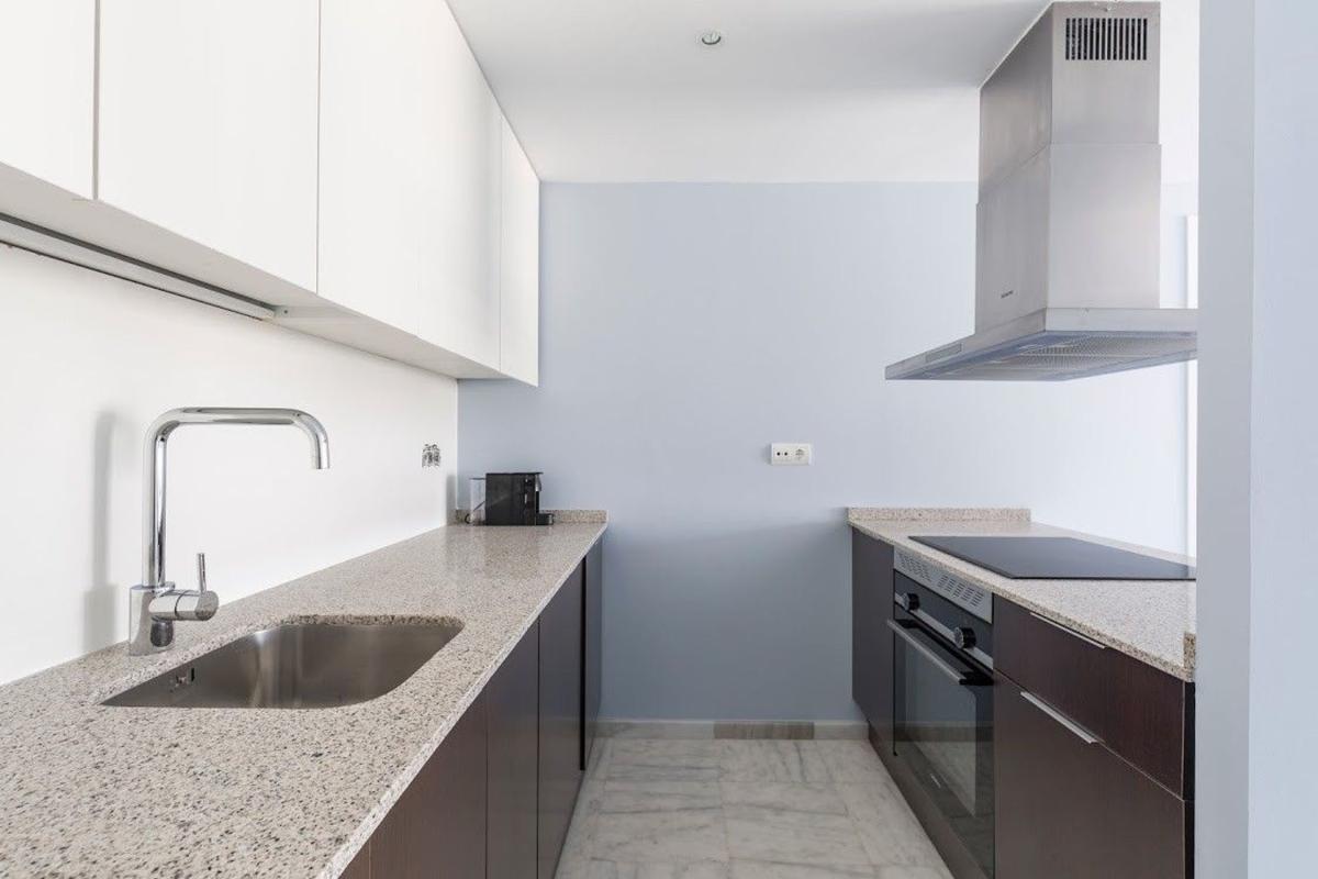 Продажа квартиры на Piso en Calle Altea, 14, Pueblo Acantilado - Lanuza, El Campello, Эль Кампельо
photo 5