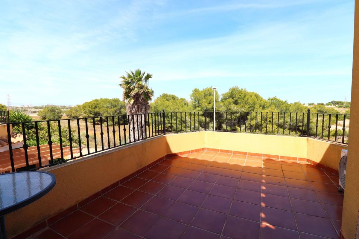 Sale of independent chalet in Casa o chalet en Algorfa, Algorfa
photo 4