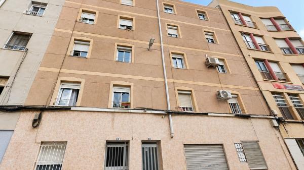 Sale of flat in Piso en Gines Garcia Esquitino, 93, Carrús Este, Elche / Elx, Elche / Elx
photo 1