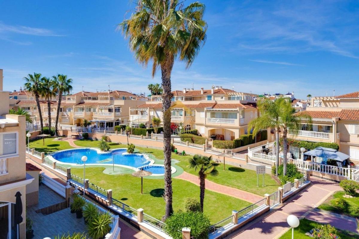 Properties for sale and rent in Spain photo 1