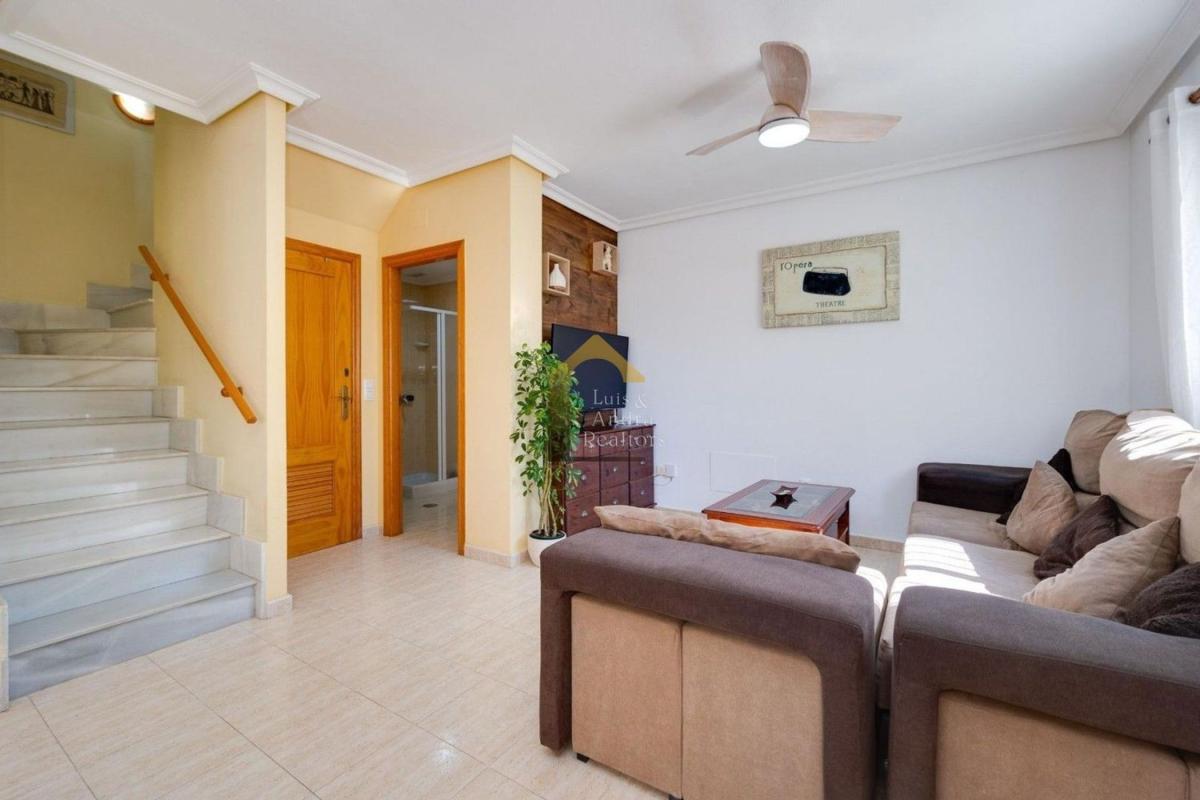 Properties for sale and rent in Spain photo 5