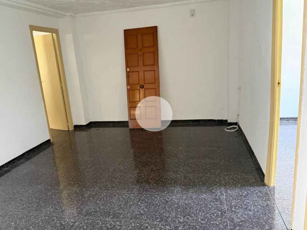 Sale of apartment in Piso en Calle Antonio Pascual Quiles, Reina Victoria-Miguel Hernández, Elche / Elx, Elche / Elx
photo 4