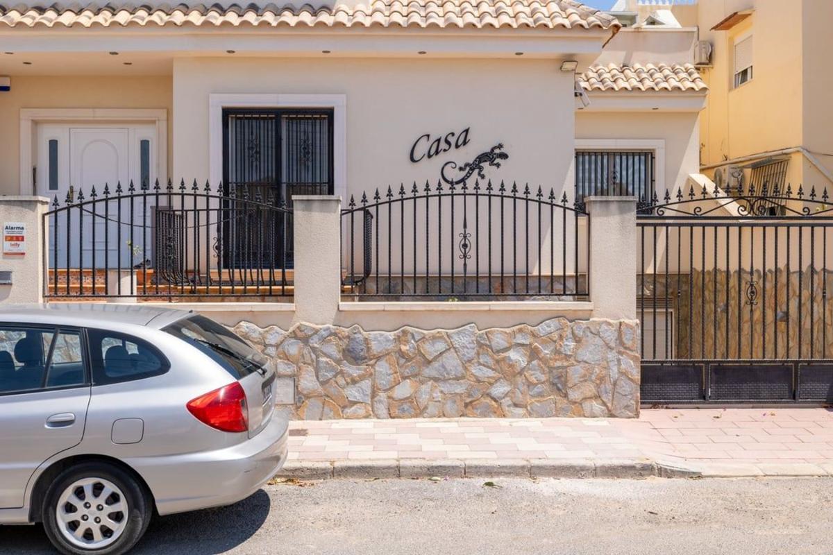 Sale of independent chalet in Casa o chalet independiente en San Fulgencio, San Fulgencio
photo 2