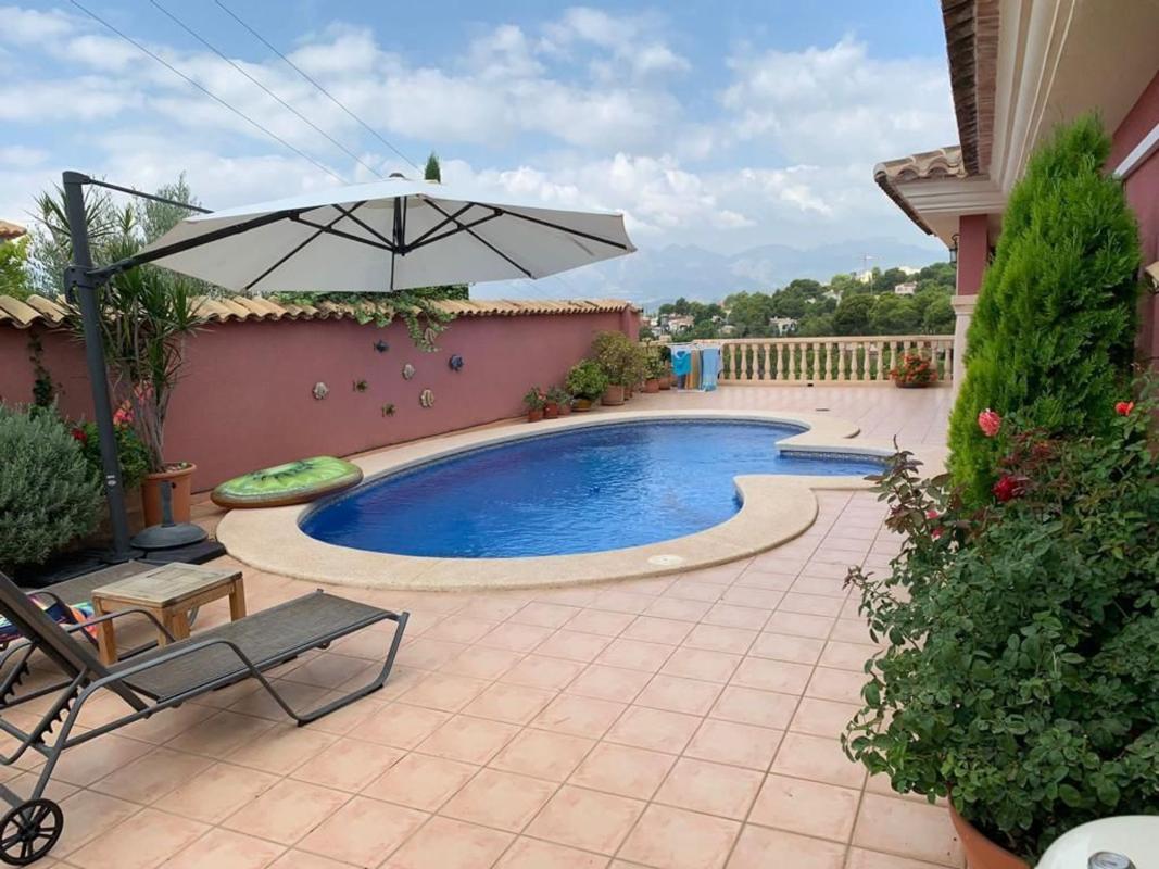 Properties for sale and rent in Spain photo 4