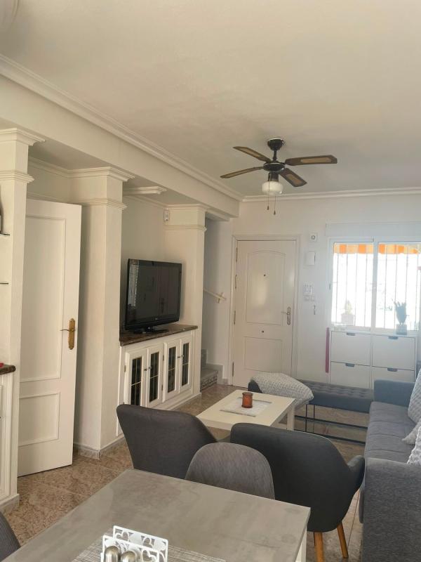 Продажа отдельного шале в Chalet pareado en Calle Turre, 4 a, Blue Lagoon - Galán, San Miguel de Salinas, Сан-Мигель-де-Салинас photo 5