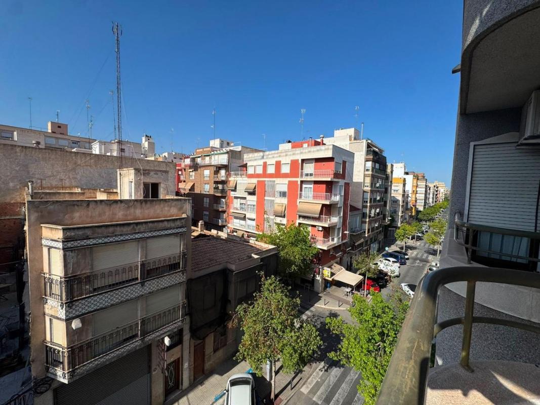Sale of apartment in Piso en Pont Nou-Corazón de Jesús, Elche / Elx, Elche / Elx
 photo 2