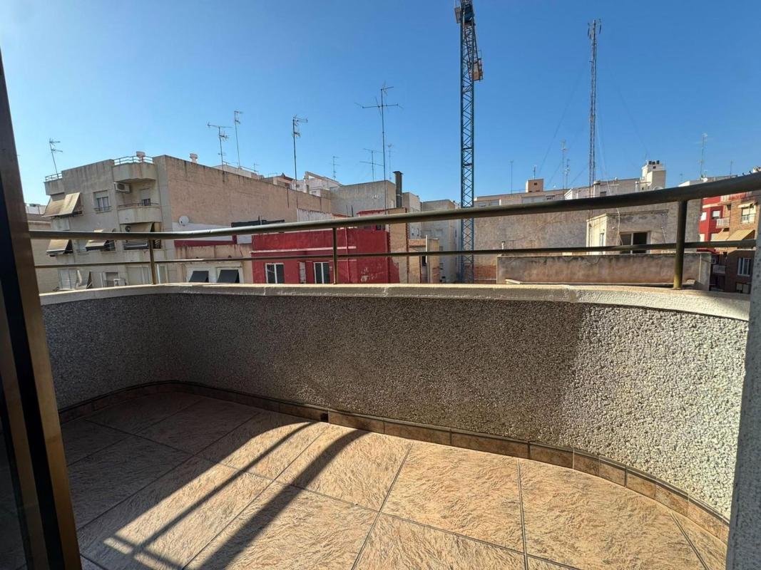 Sale of apartment in Piso en Pont Nou-Corazón de Jesús, Elche / Elx, Elche / Elx
 photo 4