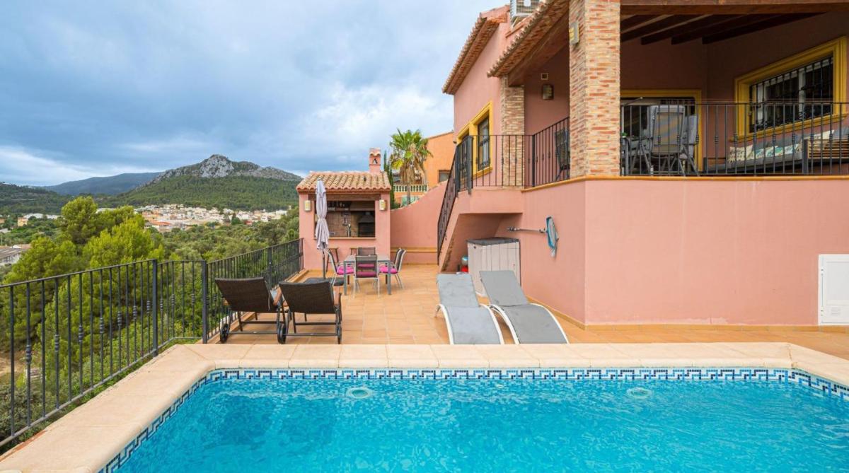 Sale of independent chalet in Casa o chalet en Orba, Orba
 photo 3