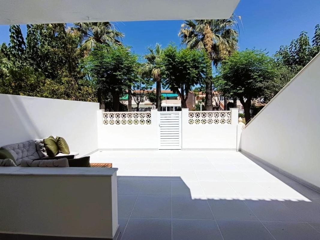 Properties for sale and rent in Spain photo 5