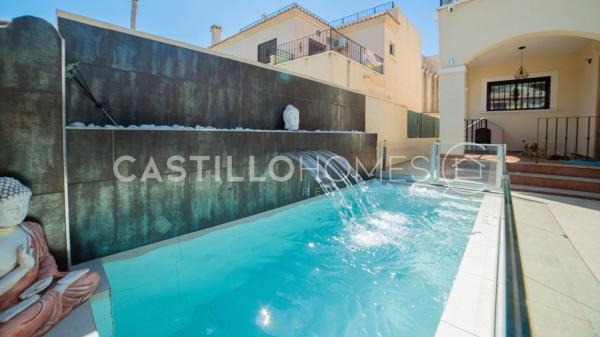 Chalet pareado en Parque Acuático - Sector 25, Torrevieja photo 4