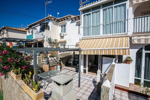 Sprzedaż mieszkania w Piso en Los Balcones - Los Altos del Edén, Torrevieja, Torrevieja
 photo 1