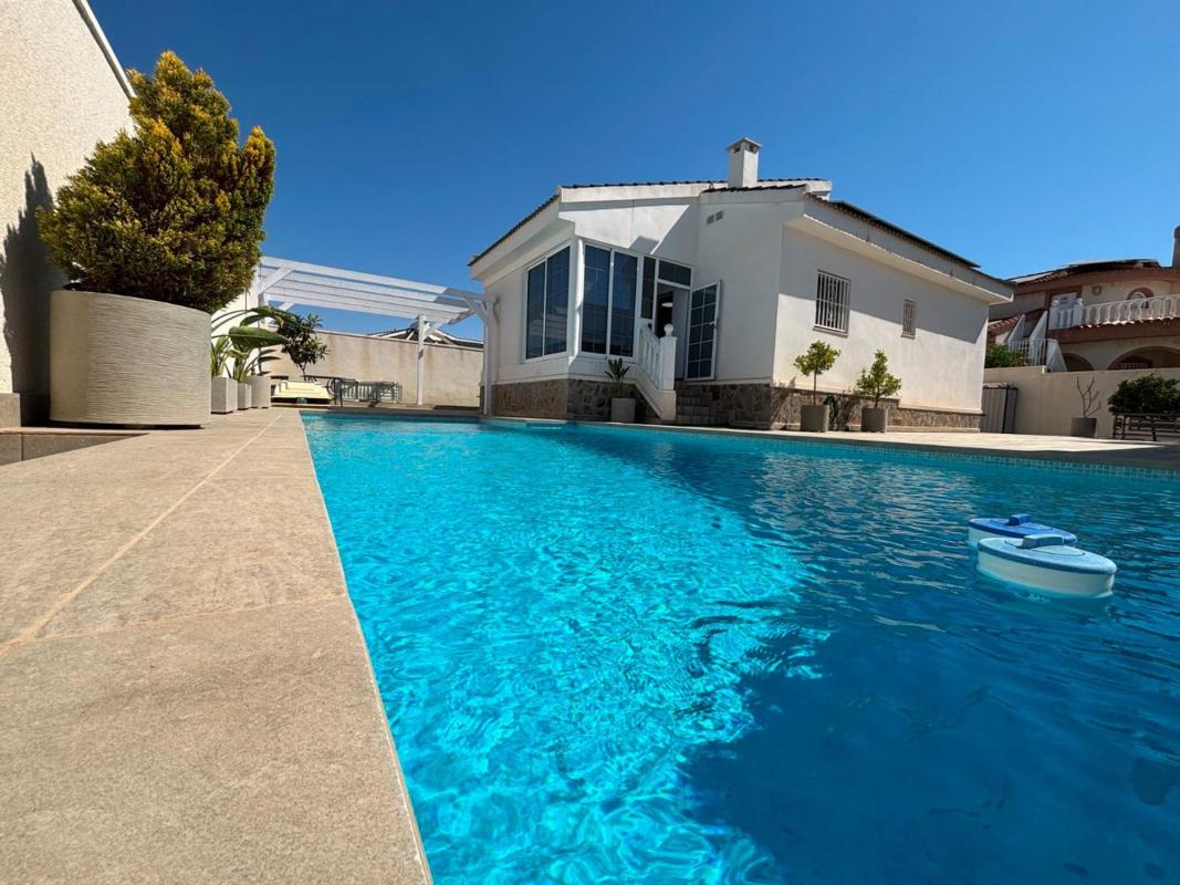 Sale of independent chalet in Casa o chalet en Lo Pepín, Rojales, Rojales
photo 1