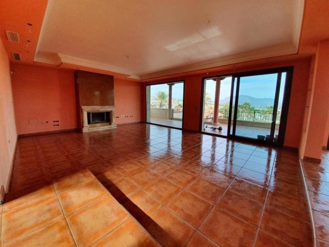 Propiedades en venta y alquiler en España photo 3