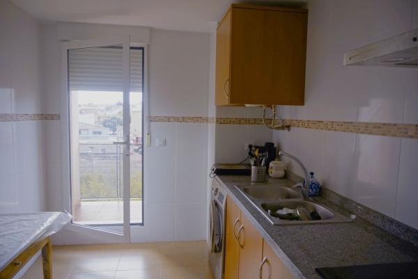 Sprzedaż mieszkania w Piso en Avenida Miguel Hernández, 38, Centro Urbano, Denia, Dénia
 photo 2